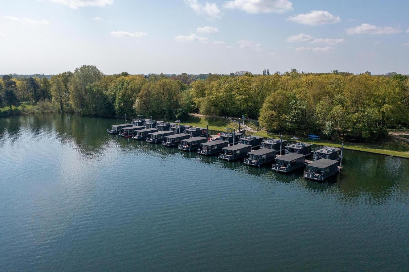 Houseboat Marina Mookerplas 4-6 Persons Plasmolen 외부 사진