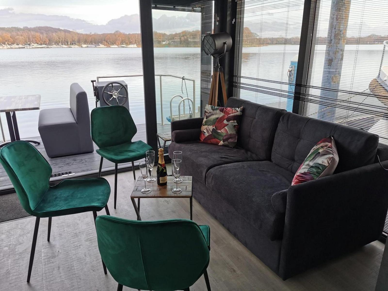 Houseboat Marina Mookerplas 4-6 Persons Plasmolen 외부 사진
